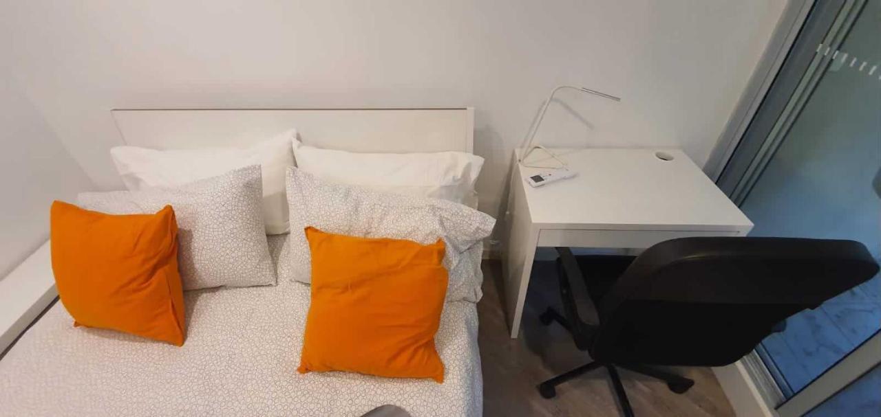 Dana-Cozy Studio With Shared Entry In The City Канберра Екстер'єр фото